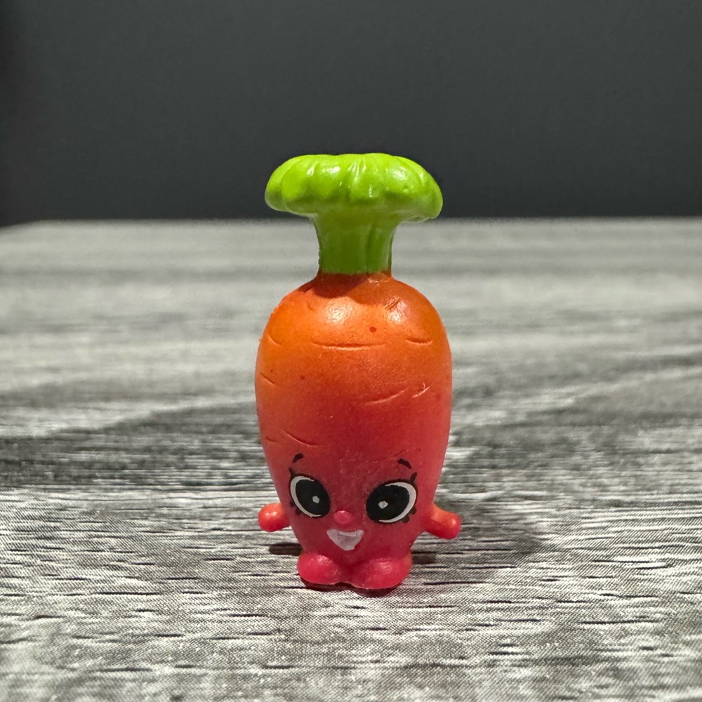 Shopkins | Family Food/Bakery: Karen Corn (6-015) - Collectible Mini Figure